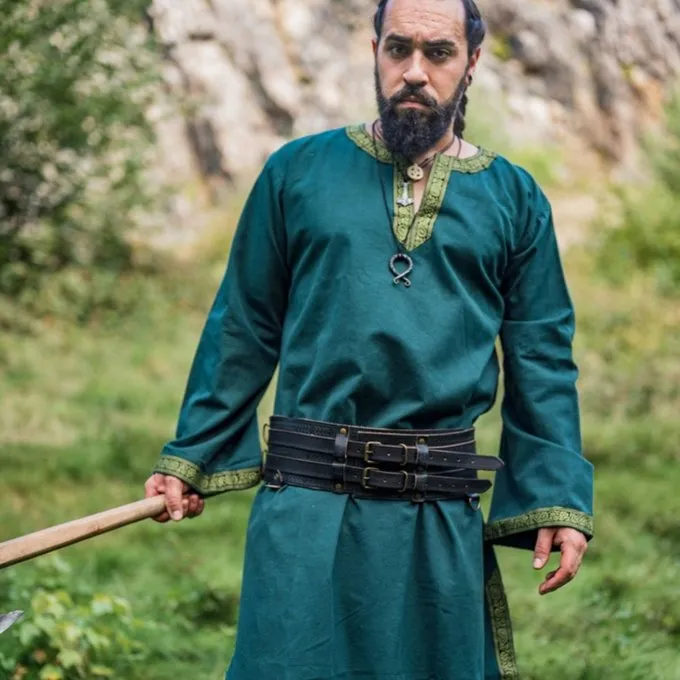 Leonardo Carbone Celtic Tunic Finn Green