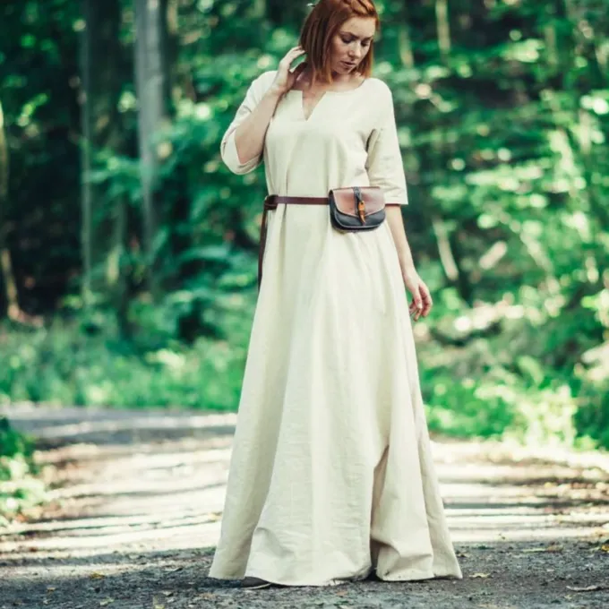 Leonardo Carbone (Early) Medieval Dress Brida, Natural - Image 2