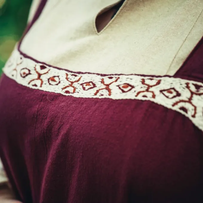 Leonardo Carbone Hangeroc Svanhild, Red - Image 3