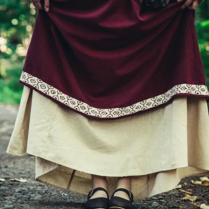 Leonardo Carbone Hangeroc Svanhild, Red - Image 5