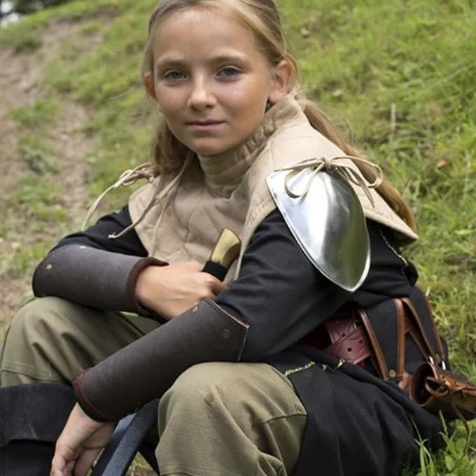 Epic Armoury RFB Padded Collar With Pauldrons, Beige