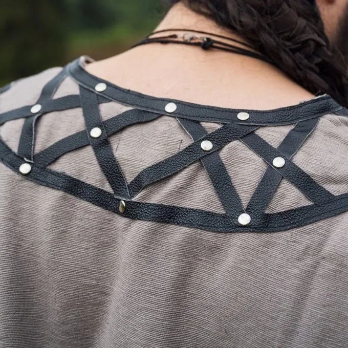 Leonardo Carbone Viking Tunic Farulfr, Sand - Image 4